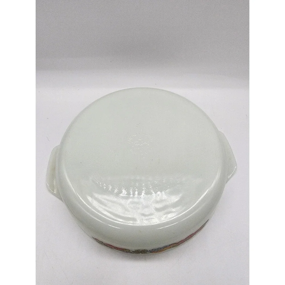 Vintage Anchor Hocking Fire-King Summerfield Milk Glass Casserole Dish 8.5 Inch